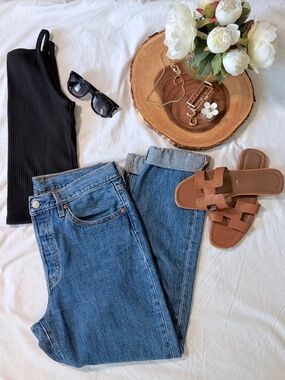 Levi’s 501 S Skinny Jeans Women’s 29x30 Medium Wash Button Fly 100% Cotton